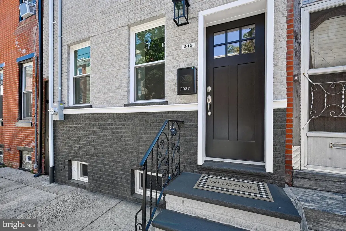 518 Greenwich St, Philadelphia, PA 19147 - #1