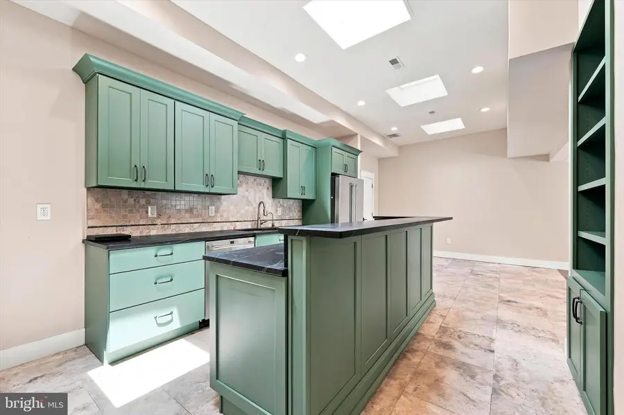 135 E Allen St, Philadelphia, PA 19125 - #3