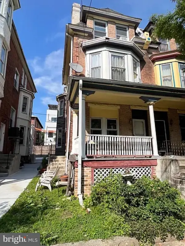 819 S Saint Bernard St, PHILADELPHIA, PA 19143