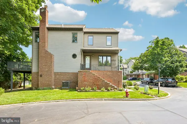 8816 Ridge Ave #17, PHILADELPHIA, PA 19128