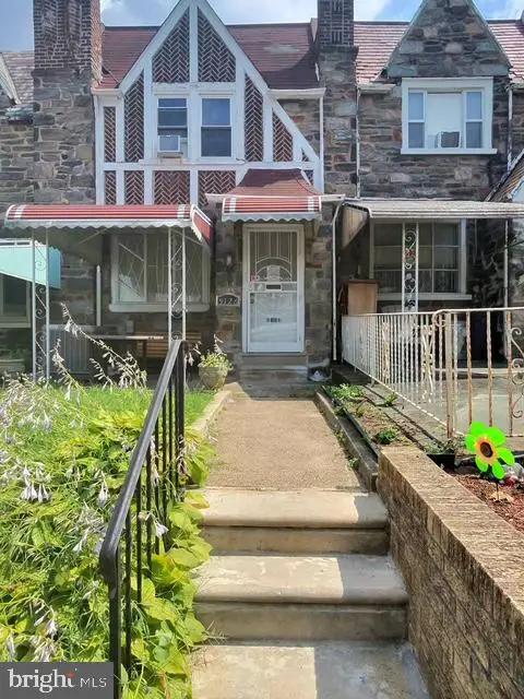 5726 W Jefferson St, Philadelphia, PA 19131 - #1
