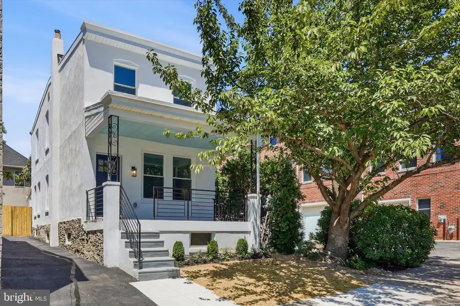 404 Leverington Ave, Philadelphia, PA 19128 - #2