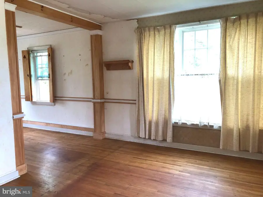 8612 Lykens Ln, Philadelphia, PA 19128 - #3