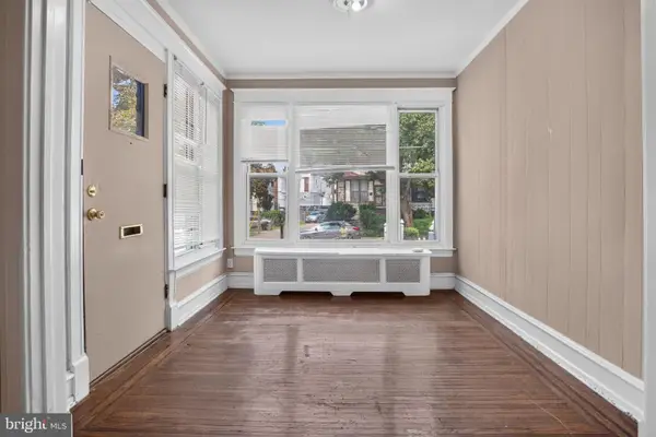 7317 E Walnut Ln, PHILADELPHIA, PA 19138
