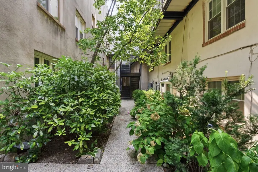 2308 Naudain St #b, Philadelphia, PA 19146 - #3