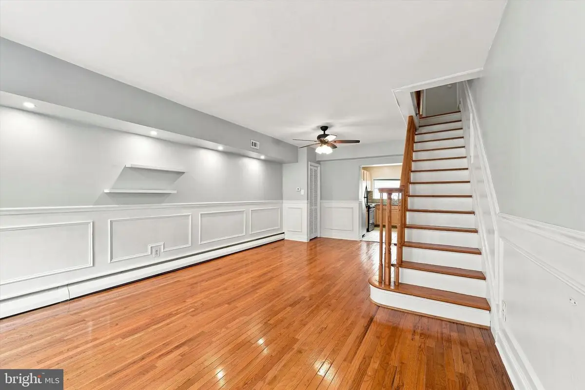 2432 S Bancroft St, Philadelphia, PA 19145 - #1