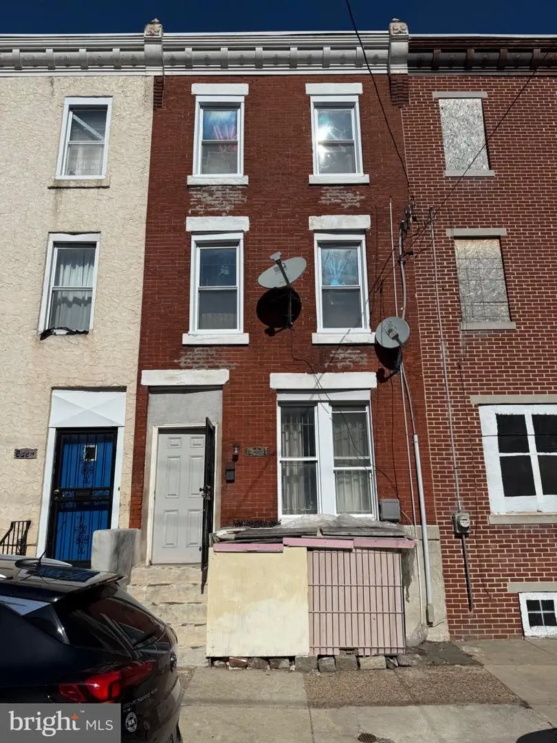 2021 W Westmoreland St, Philadelphia, PA 19140 - #1