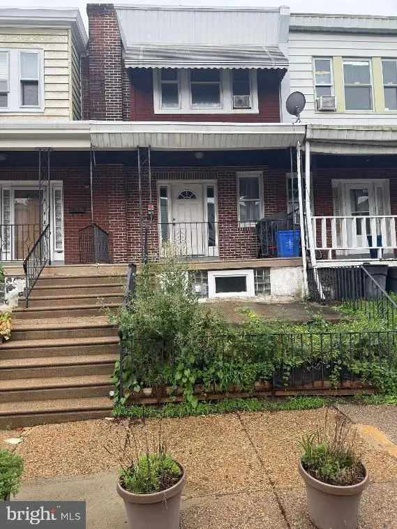 5959 Elsinore St, Philadelphia, PA 19120 - #1