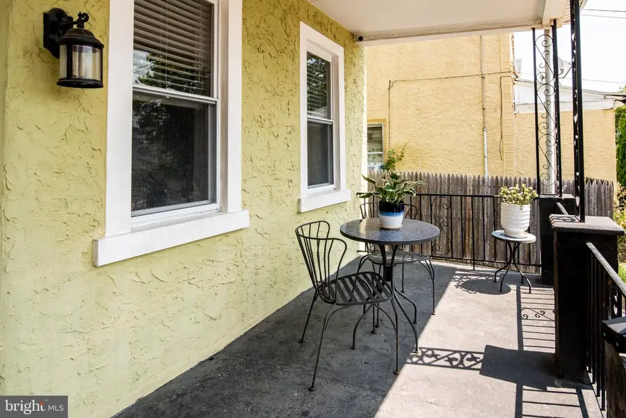542 Dupont St, Philadelphia, PA 19128 - #3