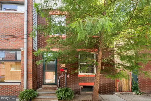 1245 E Colona St, PHILADELPHIA, PA 19125