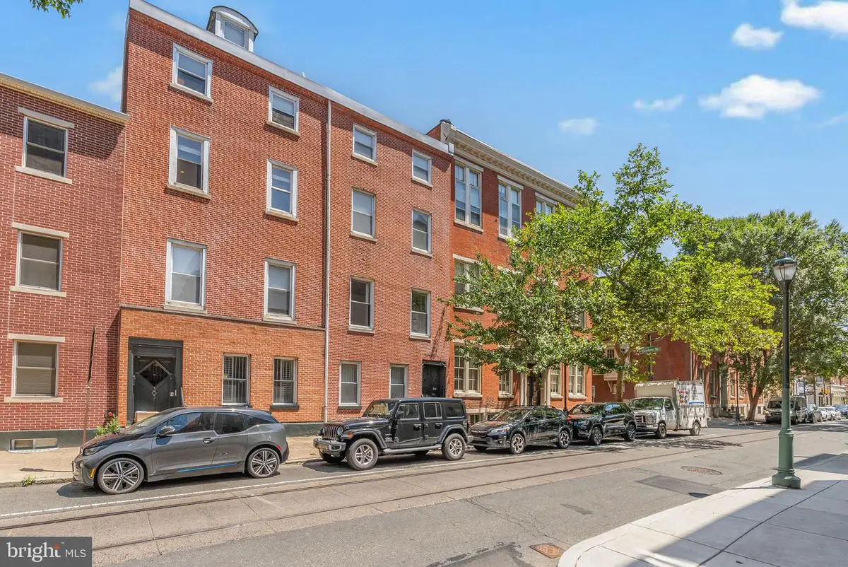 303-305 S 11th St #15, Philadelphia, PA 19107 - #1