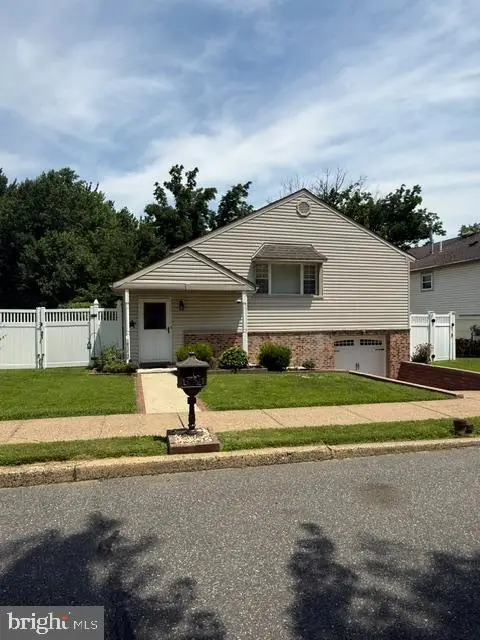 15234 Bernita Dr, Philadelphia, PA 19116 - #1