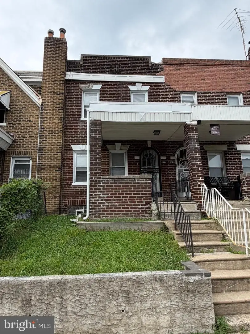 5355 W Oxford St, Philadelphia, PA 19131 - #1
