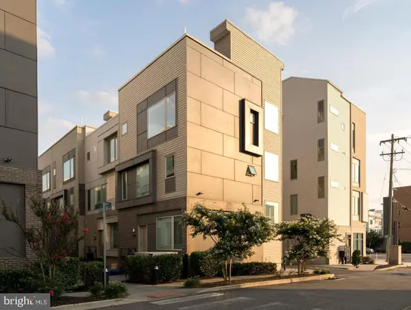 2104 Kensington Walk, PHILADELPHIA, PA 19125