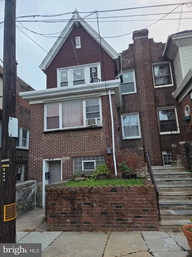7231 Marsden St, Philadelphia, PA 19135 - #1