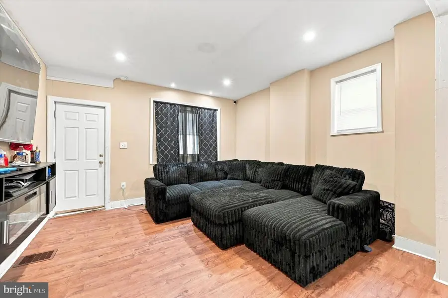 2122 W Spencer Ave, Philadelphia, PA 19138 - #3