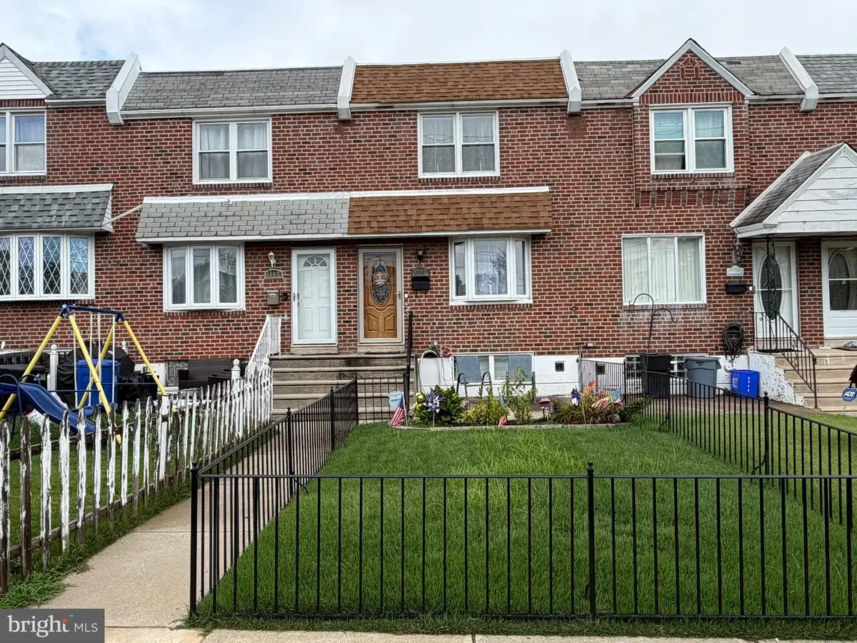 4545 Pennypack St, Philadelphia, PA 19136 - #1