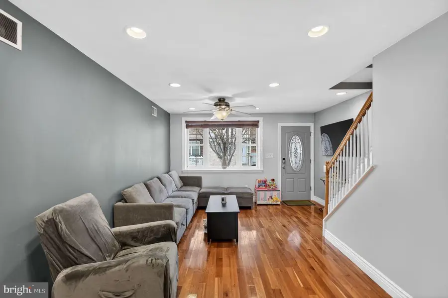 2907 S Sydenham St, Philadelphia, PA 19145 - #3