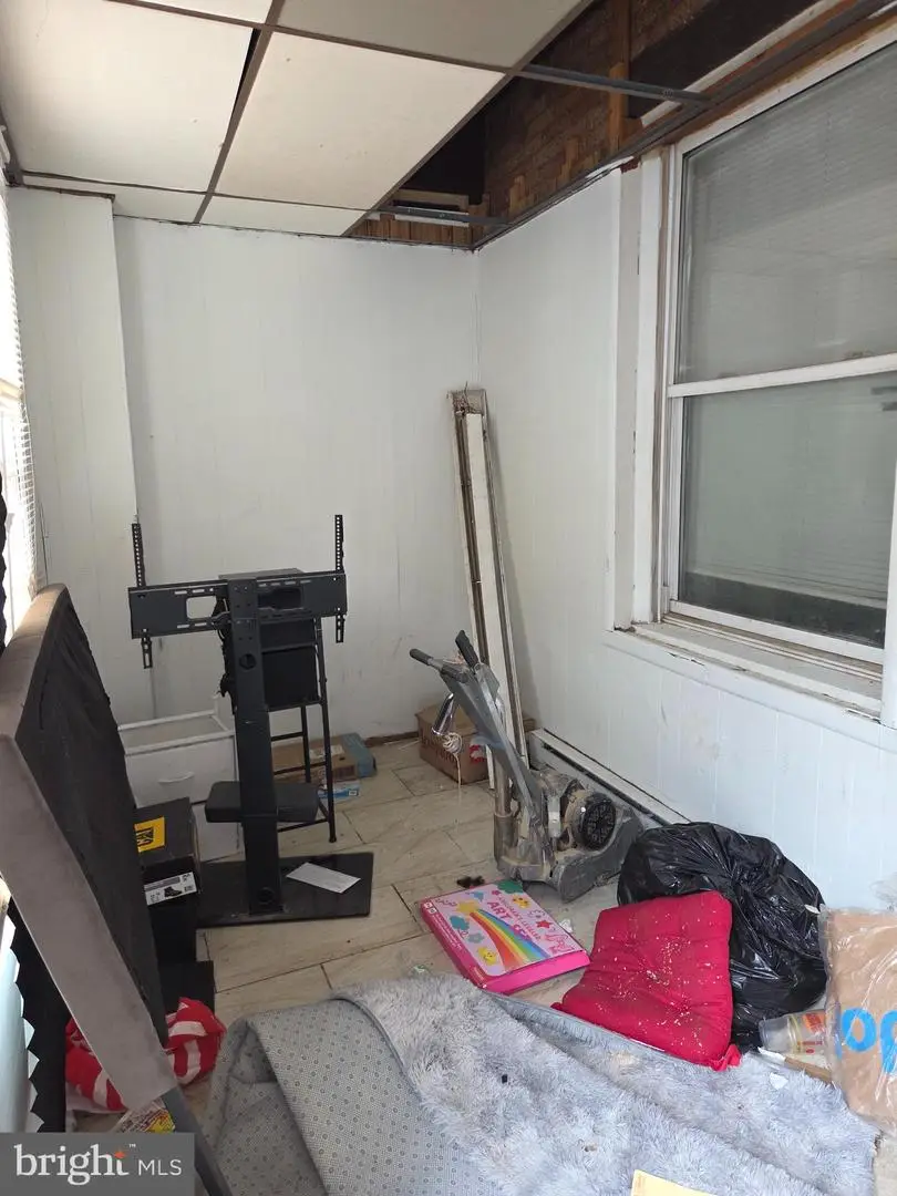 1937 S Alden St, Philadelphia, PA 19143 - #2