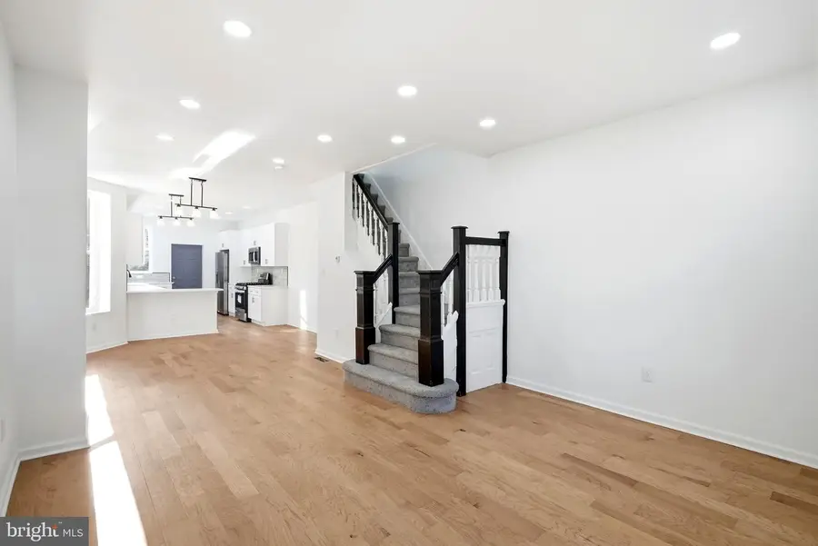 1651 N Redfield St, Philadelphia, PA 19151 - #2
