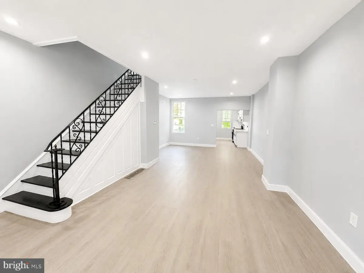 6649 Vandike St, Philadelphia, PA 19135 - #1