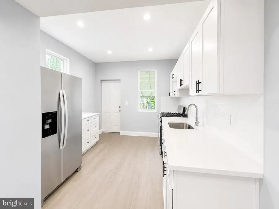 6649 Vandike St, Philadelphia, PA 19135 - #3