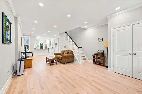 40 E Slocum St, PHILADELPHIA, PA 19119