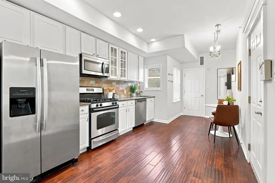 1509 Christian St #2, Philadelphia, PA 19146 - #3