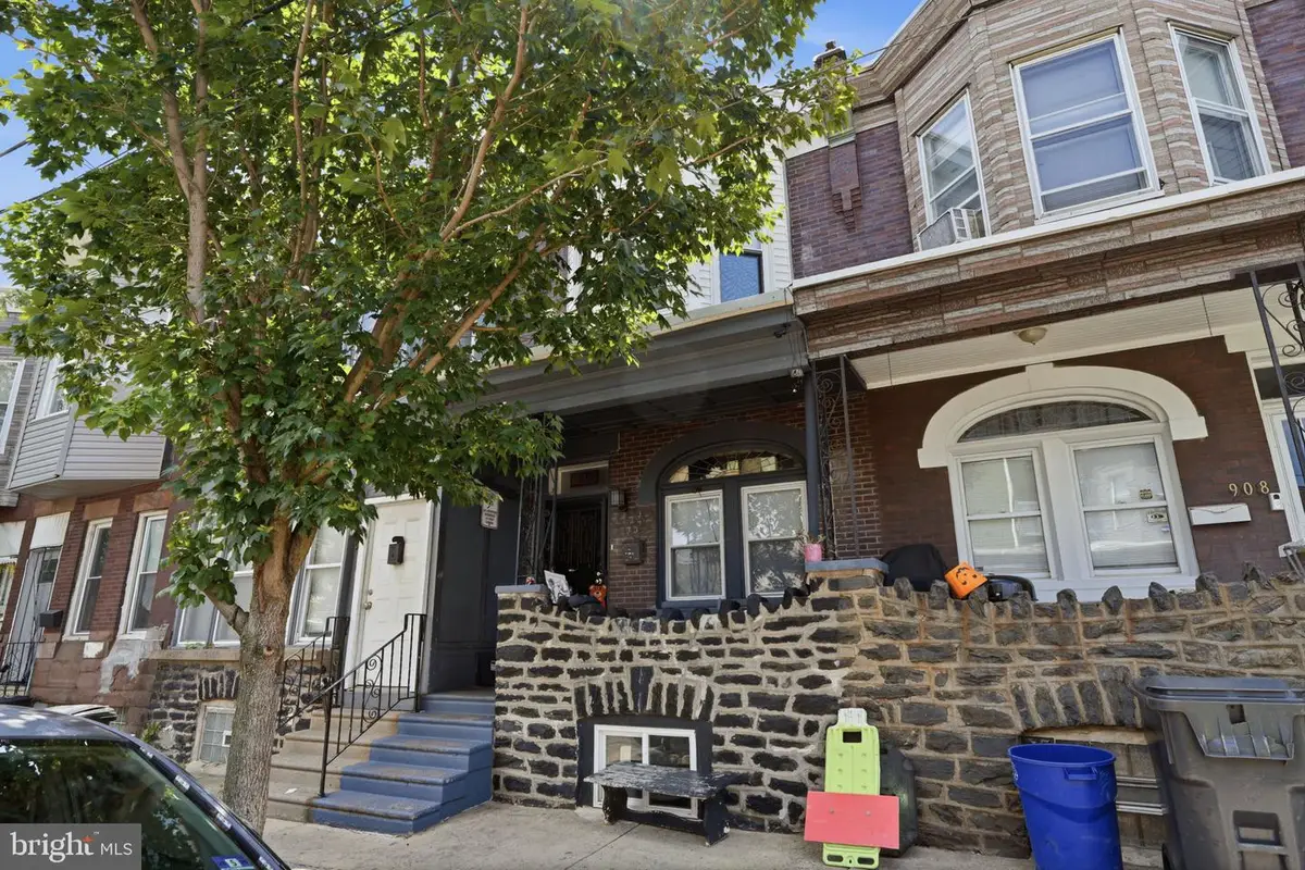 910 E Westmoreland St, Philadelphia, PA 19134 - #1