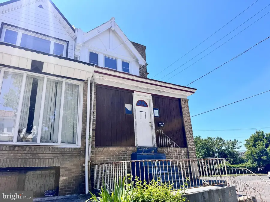5490 Morse St, Philadelphia, PA 19131 - #2