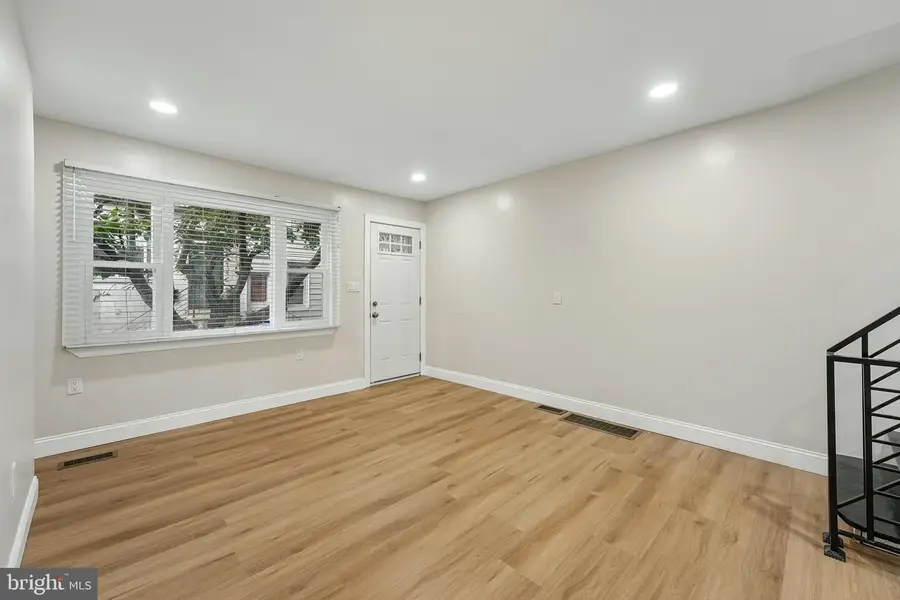 1534 S Woodstock St, Philadelphia, PA 19146 - #3