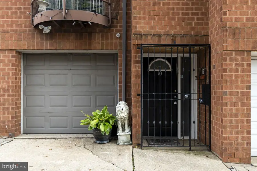 1 Queen #10, Philadelphia, PA 19147 - #3