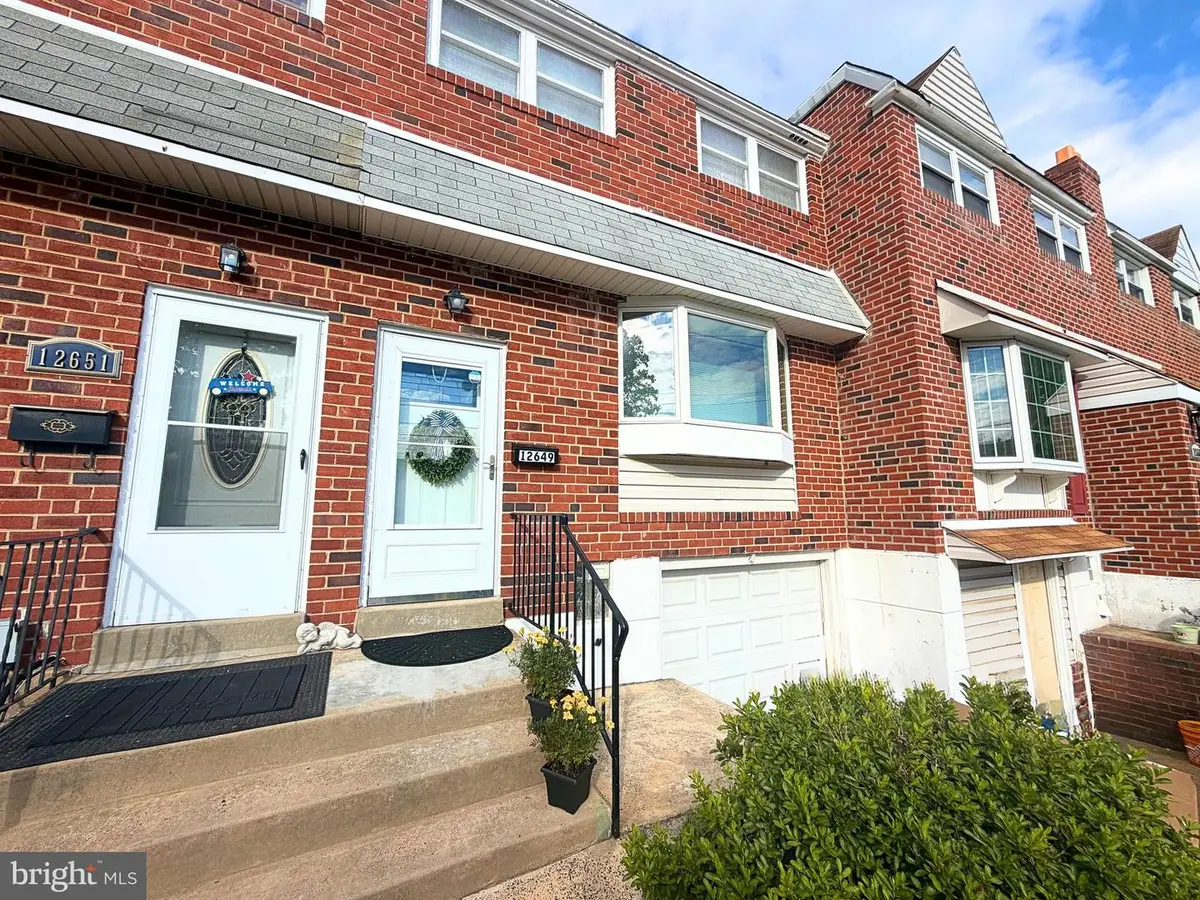 12649 Biscayne Dr, Philadelphia, PA 19154 - #1