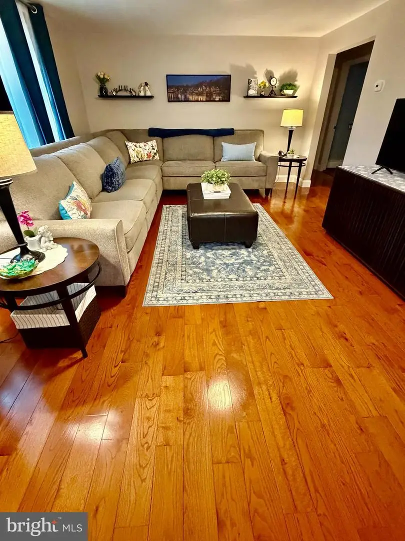 1913 Sanford St, Philadelphia, PA 19116 - #3
