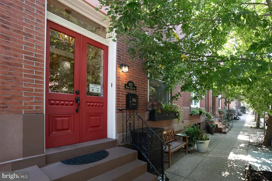 825 N 25th St, Philadelphia, PA 19130 - #3