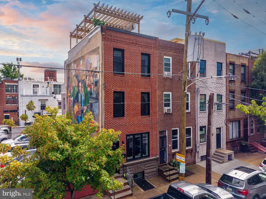 708 Fitzwater St, Philadelphia, PA 19147 - #2