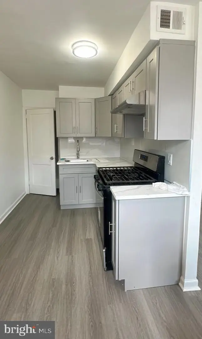 6541 Souder St, Philadelphia, PA 19149 - #2