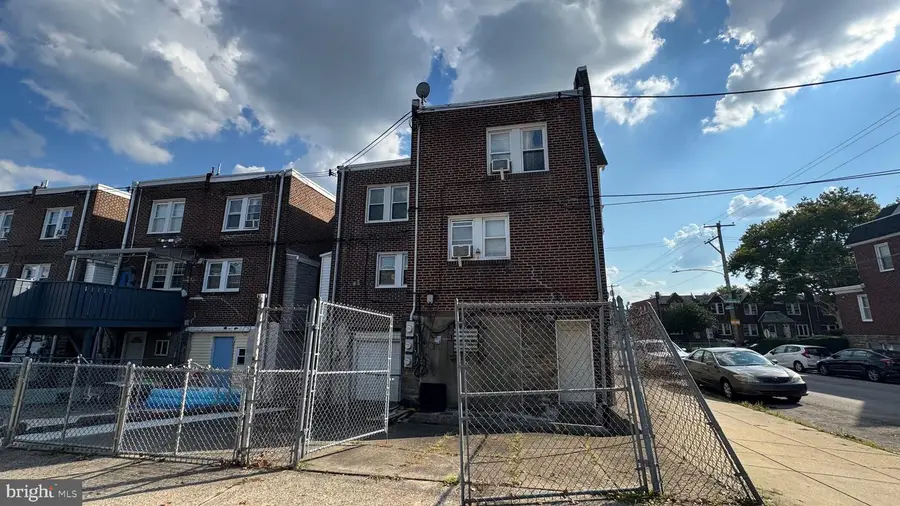 3201-00 Fanshawe St, Philadelphia, PA 19149 - #3