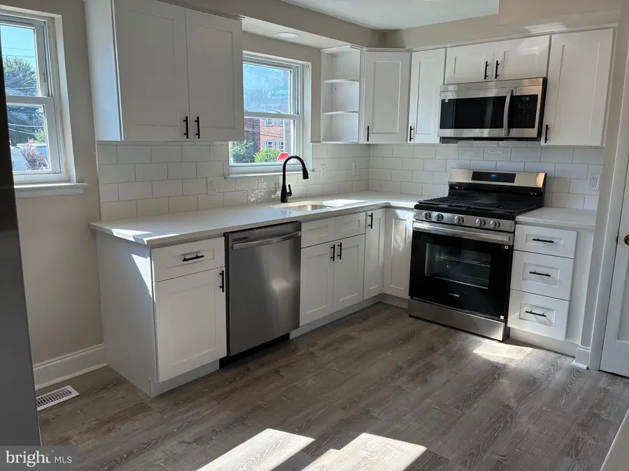 10222 Jeanes St, Philadelphia, PA 19116 - #3