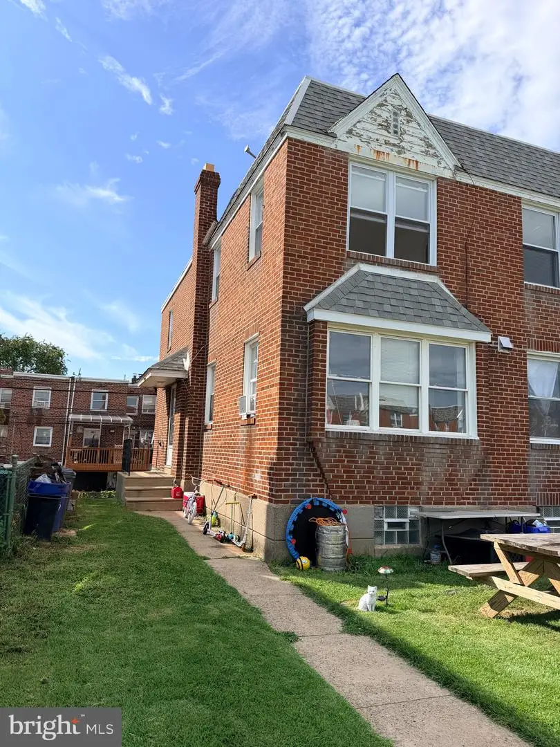 7212 Barnard St, Philadelphia, PA 19149 - #2