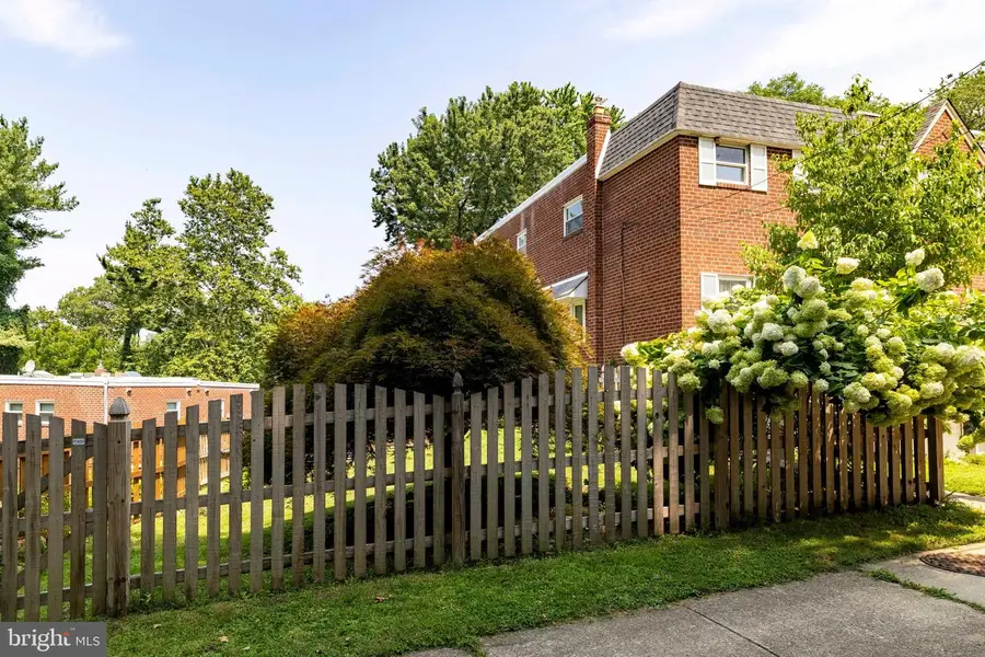 6551 Lawnton St, Philadelphia, PA 19128 - #3
