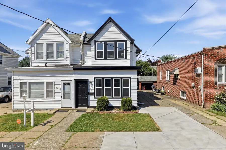 917 Oakmont St, Philadelphia, PA 19111 - #2