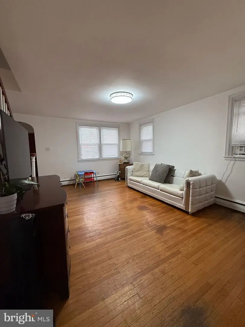 1810 Benson St, Philadelphia, PA 19152 - #3