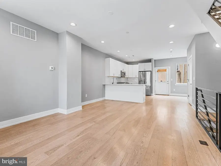 1433 N Orkney St, Philadelphia, PA 19122 - #2