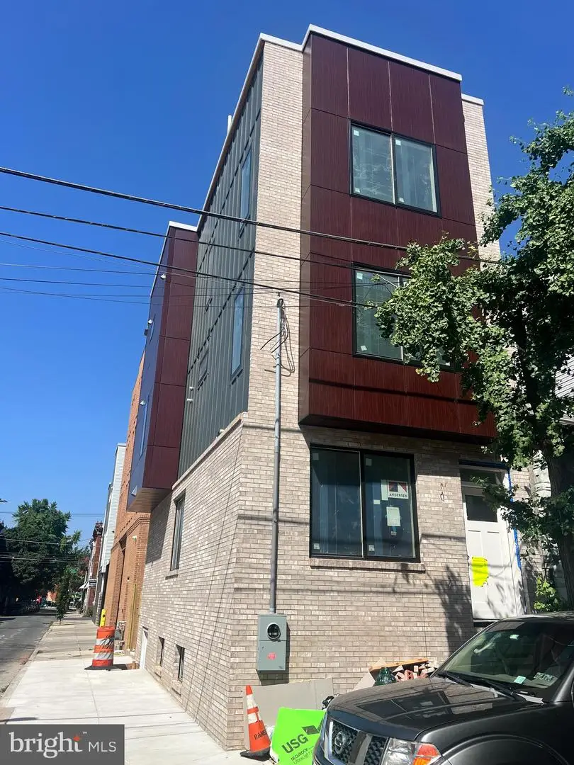 1400 E Oxford St, Philadelphia, PA 19125 - #3