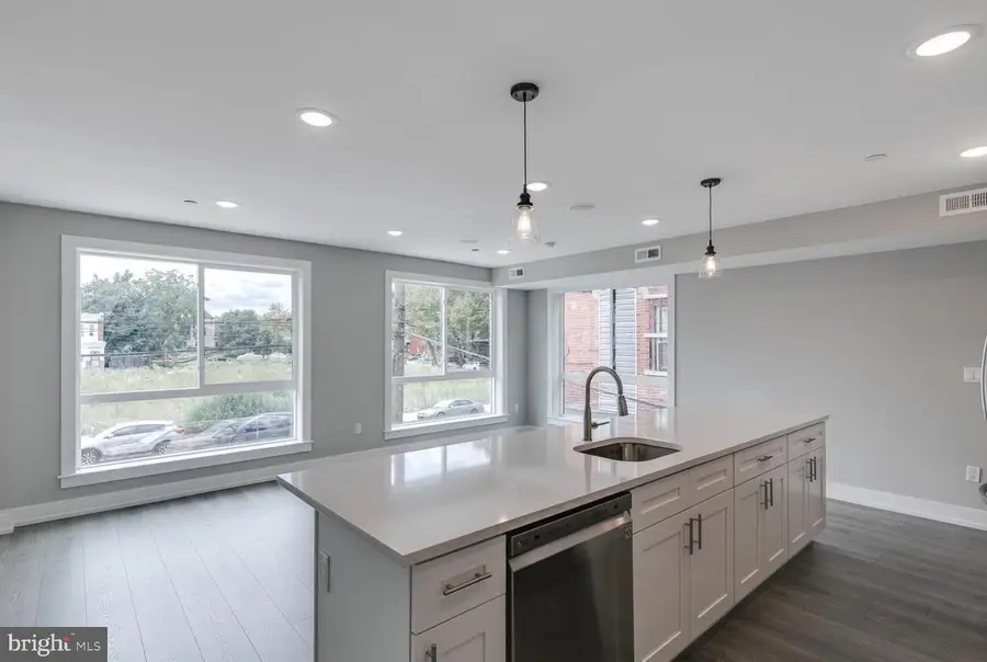 1309 S 52nd St, Philadelphia, PA 19143 - #2