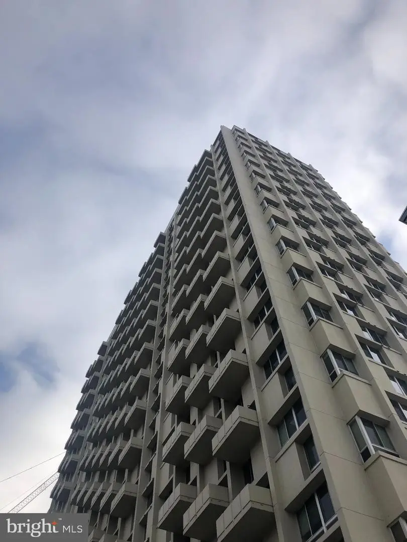 604-36 S Washington Sq #405, Philadelphia, PA 19106 - #1