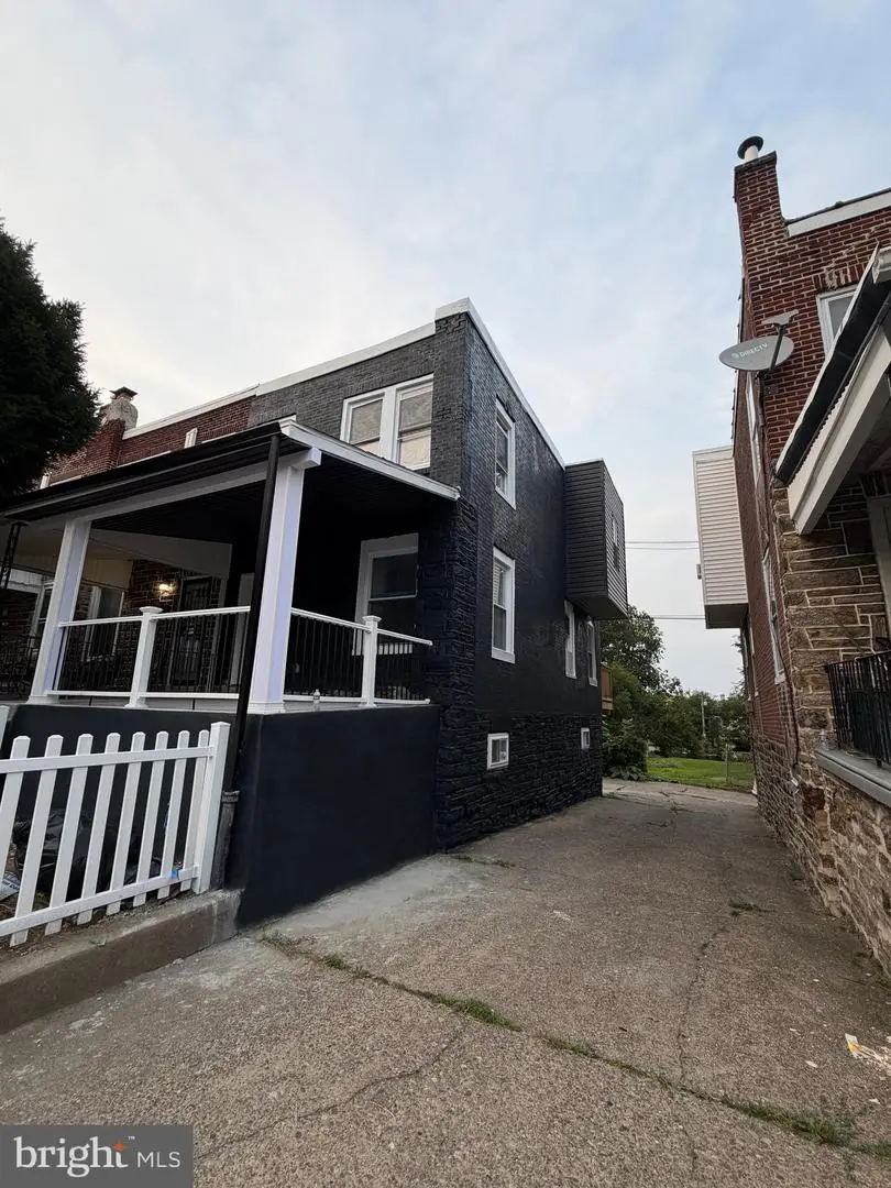 4633 Fernhill Rd, Philadelphia, PA 19144 - #1