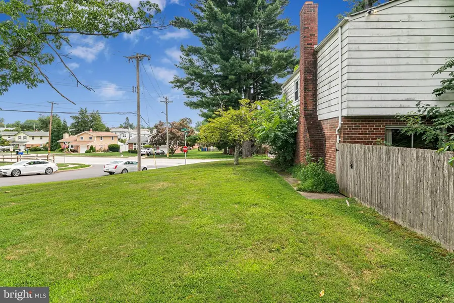 9096 Pine Rd, Philadelphia, PA 19115 - #3