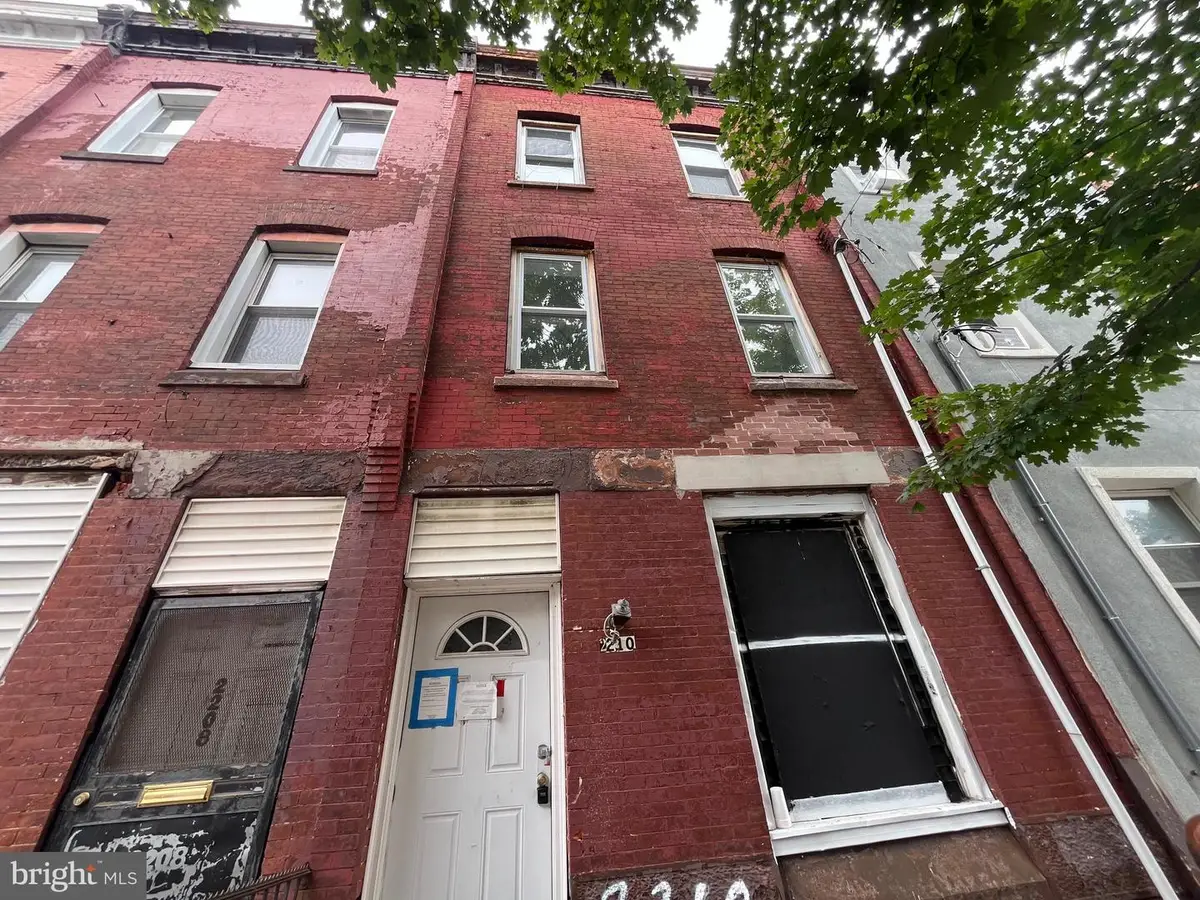 2210 N 17th St, Philadelphia, PA 19132 - #1